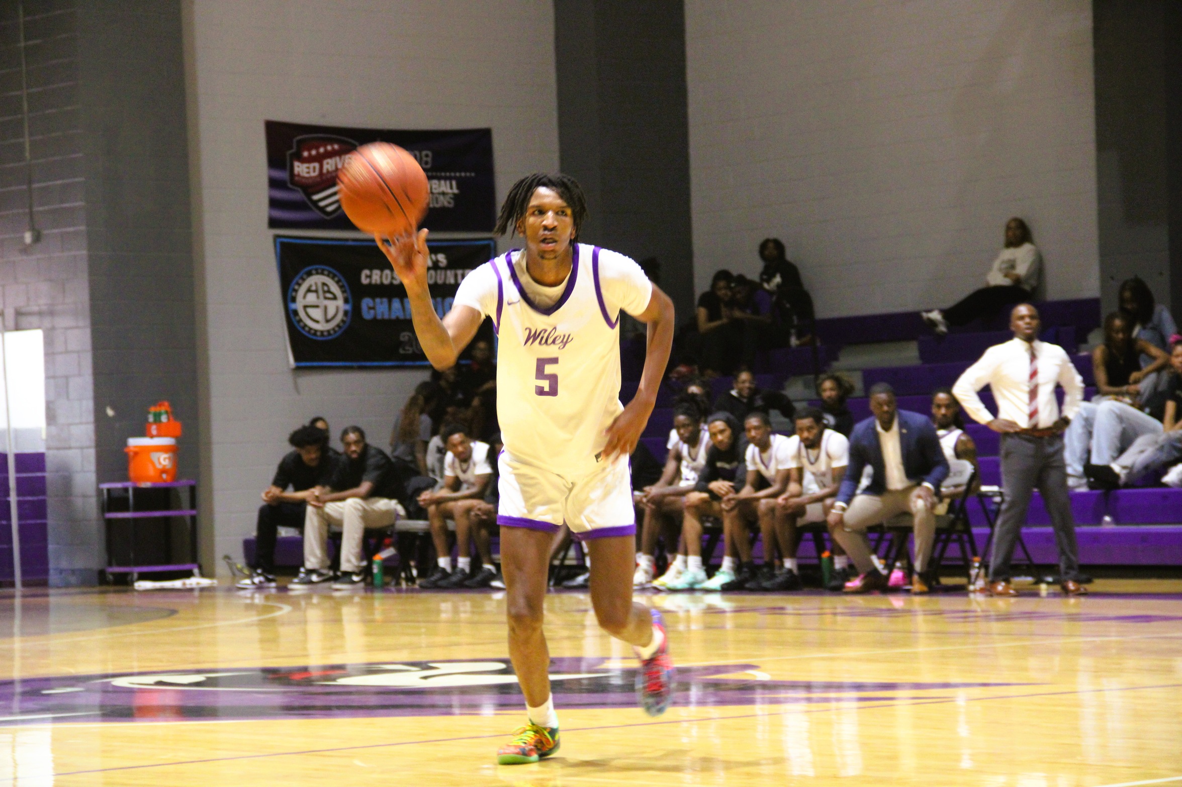 LaRonte McHenry provided 14 points and three assists off the bench.