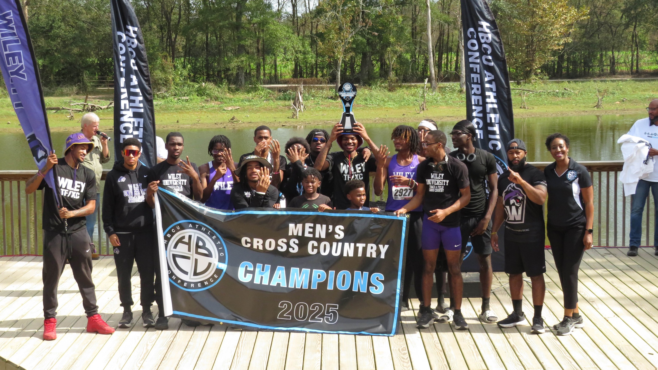 The Wildcats win their second conference title in program history.