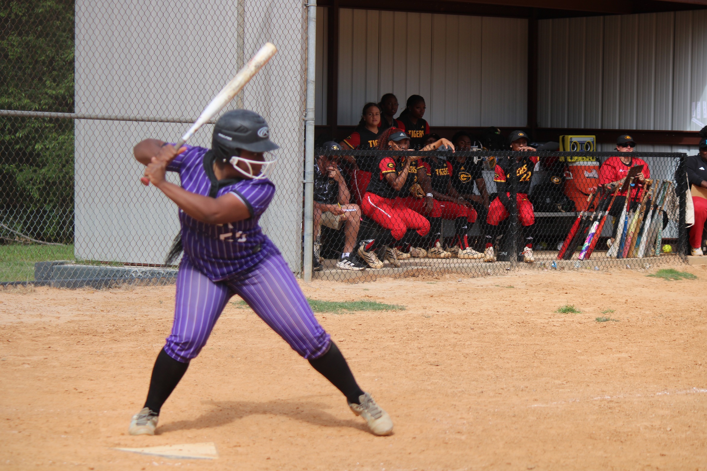 Ma'Kiya Miles drove in three runs.