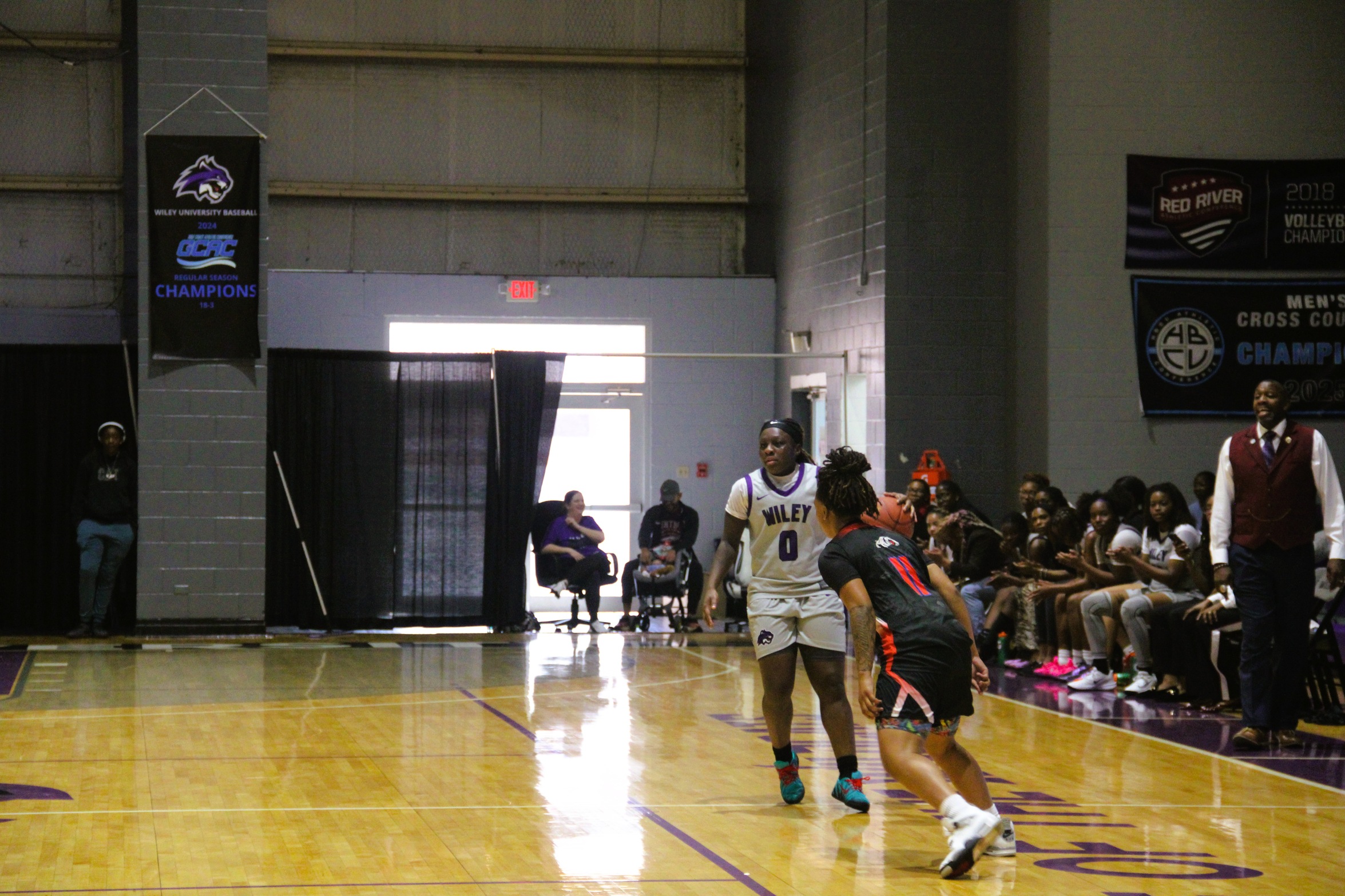 Alexis Foster played for Texas A&M-Texarkana last season.