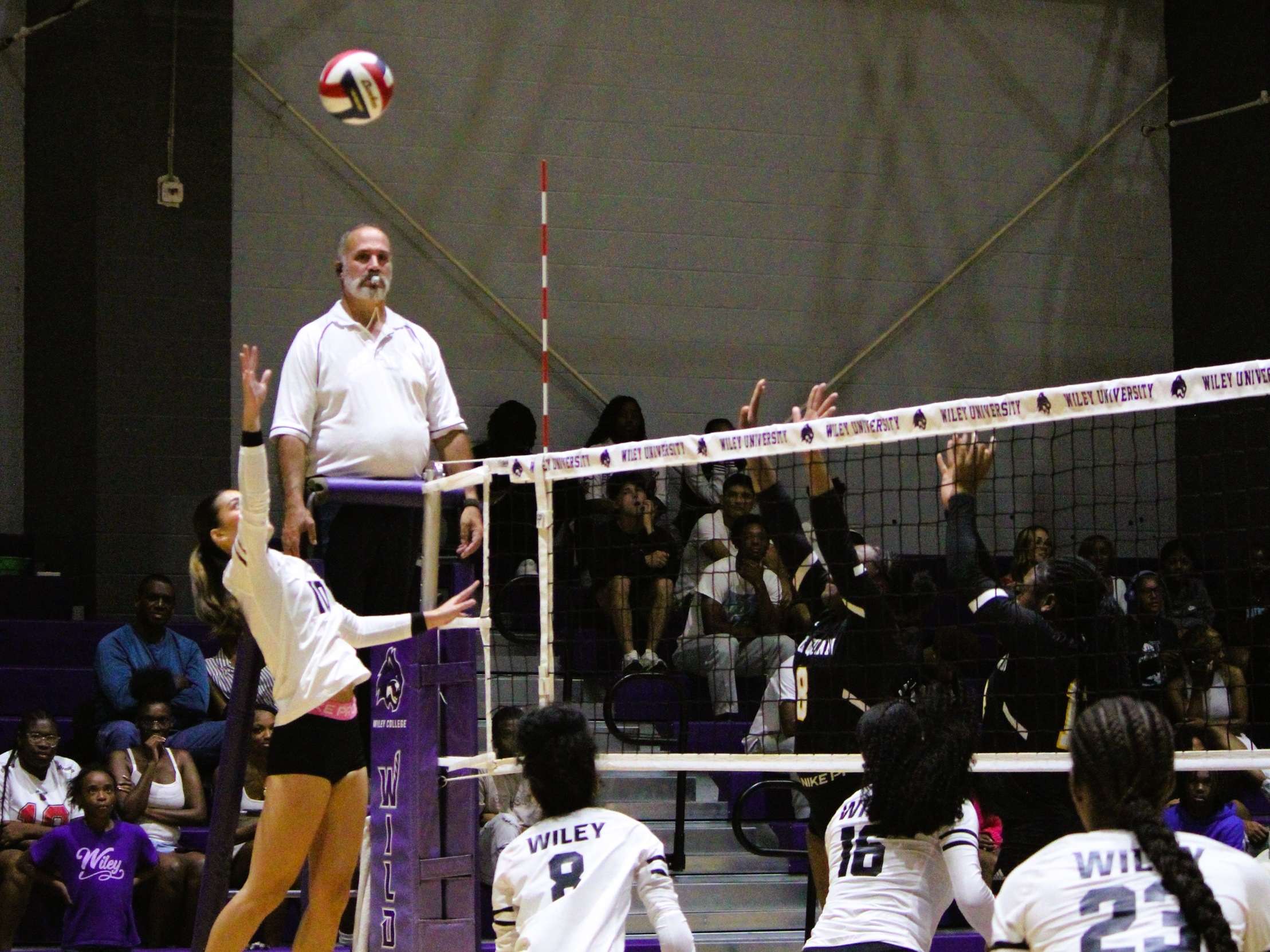 The Lady Wildcats are tied for fourth in the West Division.